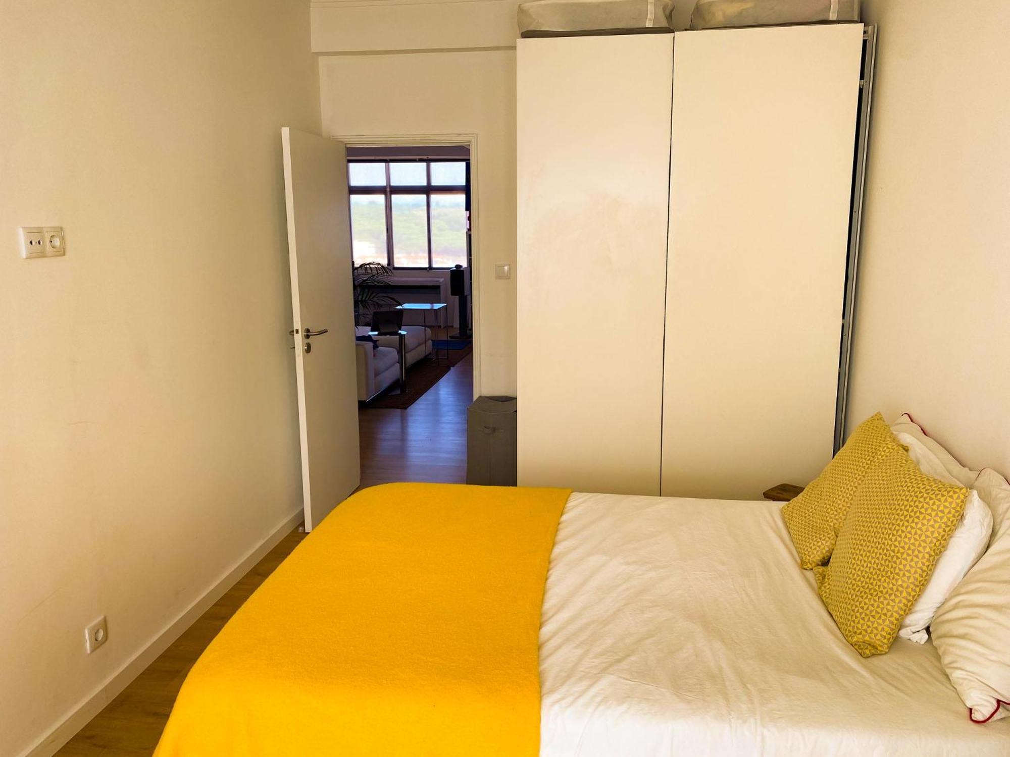 Ideally Located With Perfect Views Algés Esterno foto
