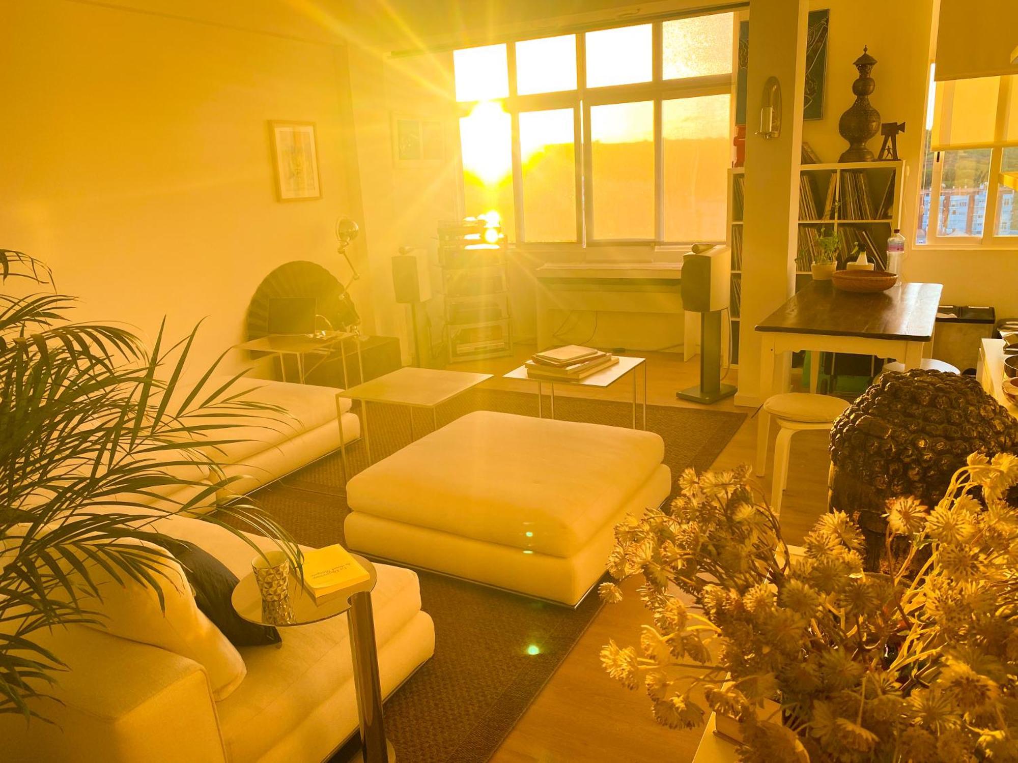 Ideally Located With Perfect Views Algés Esterno foto